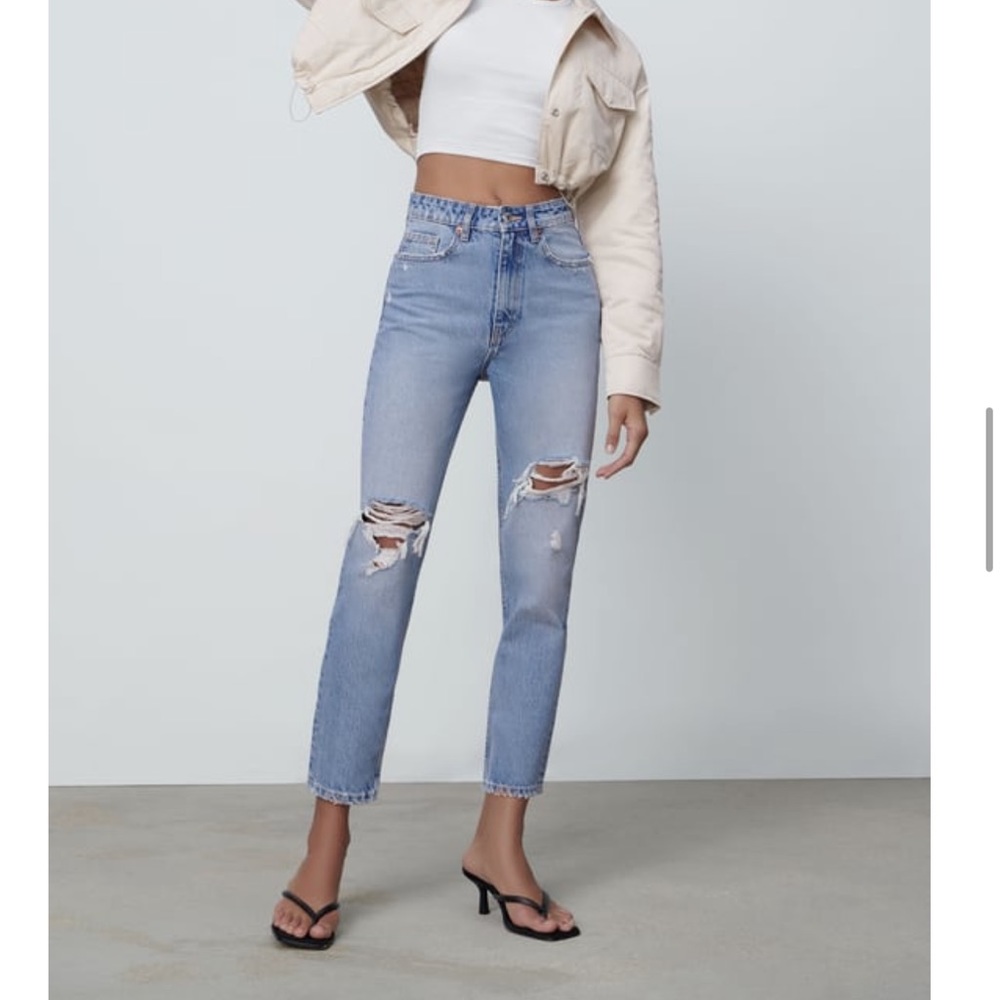 Zara Ripped Mom Fit Jeans
